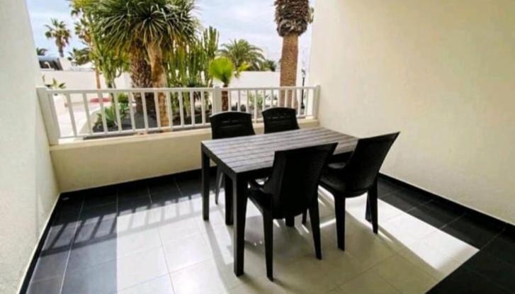 Suri Costa Teguise Apartment ภายนอก รูปภาพ